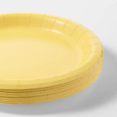 20ct 8.5" Disposable Dinner Plates Yellow - Spritz™ 4 20ct 8.5" Disposable Dinner Plates Yellow - Spritz™ - Image 2