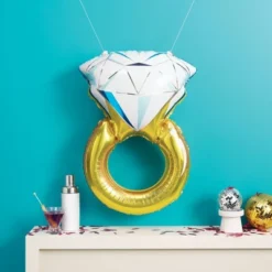 Diamond Ring Foil Balloon - Spritz™